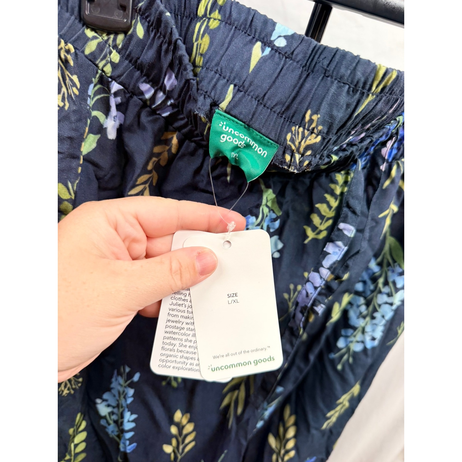 Uncommon Goods New Women's Birth Month Flower Lounge Pants, July L/Xl — image 5 of 7